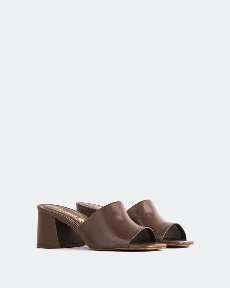 Clarabelle, Brown Leather/Cuir Brun