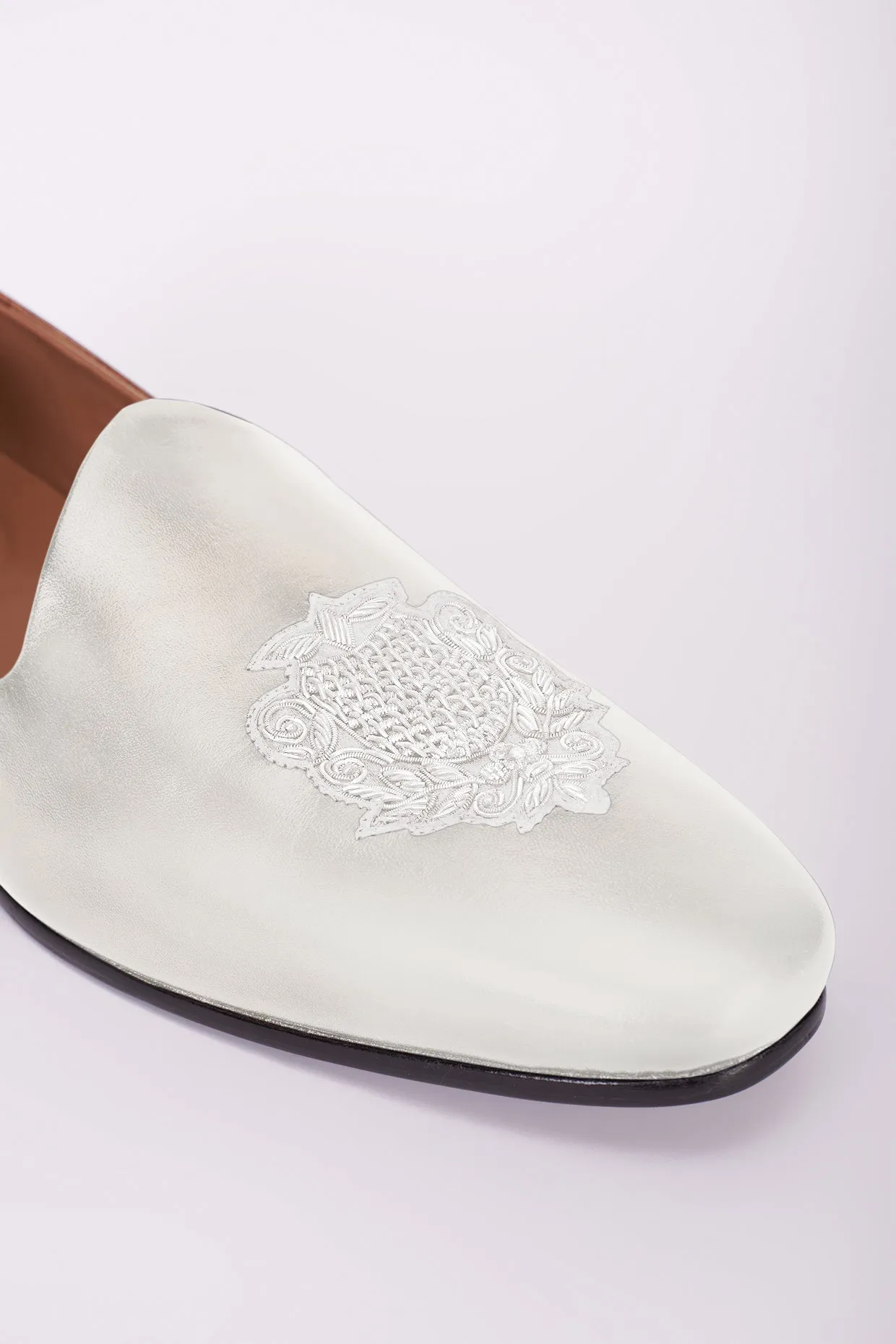 Classic Embroidered Mojdi - Sullivan