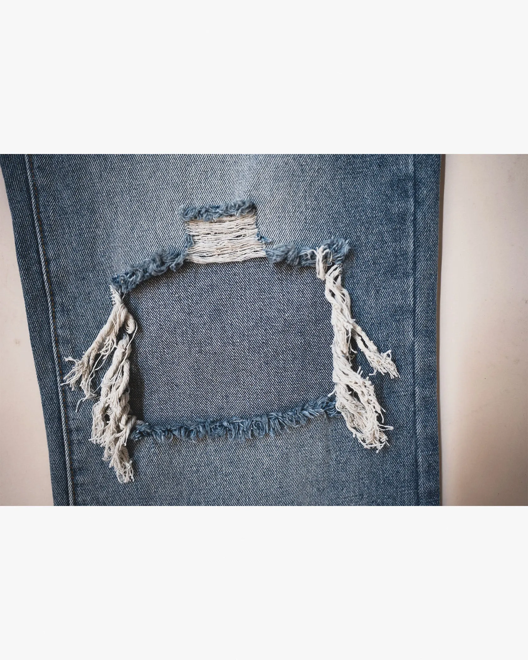 EPTM DISTRESSED BAGGY JEANS DENIM BLUE