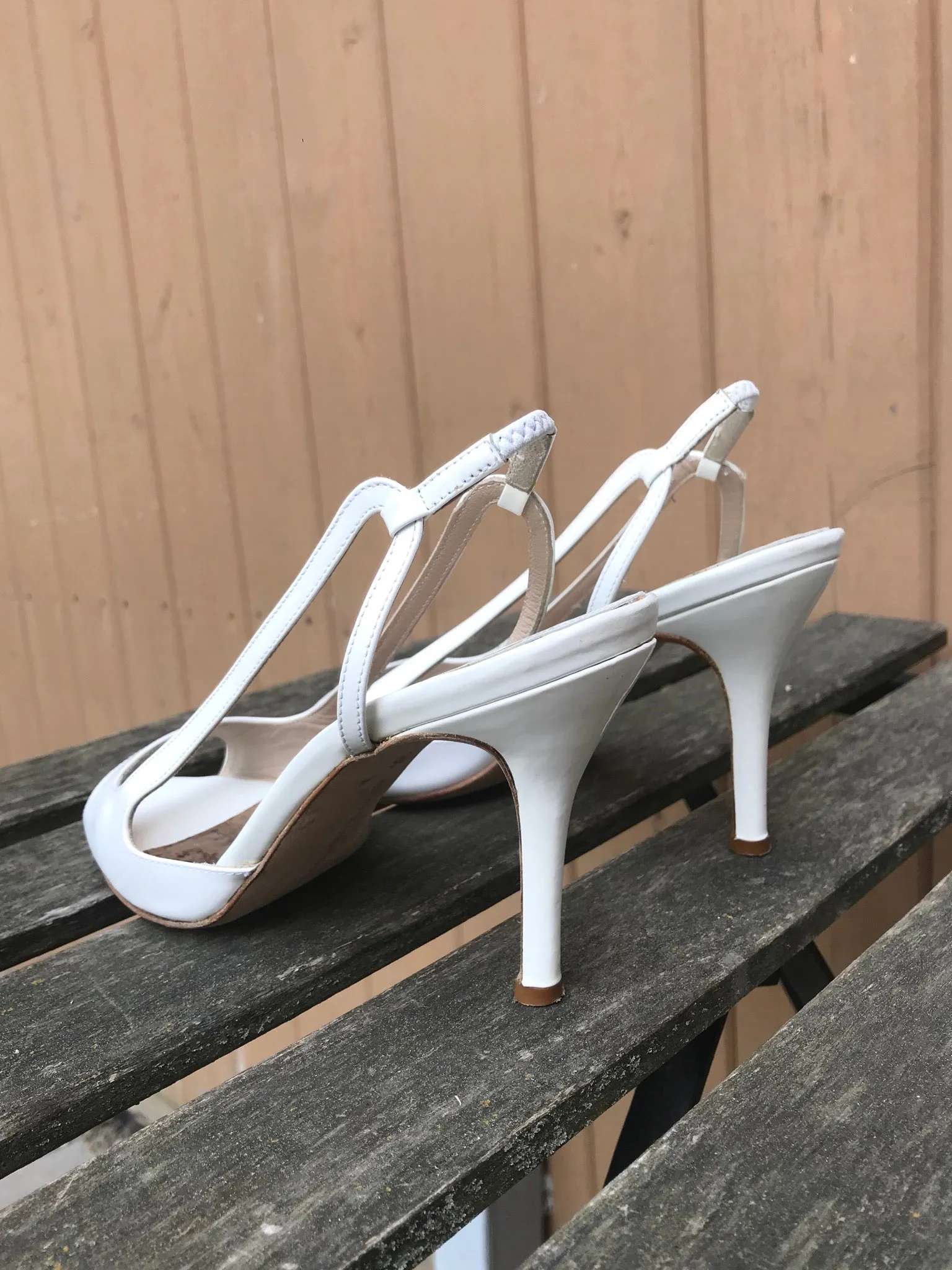 MANOLO BLAHNIK White Patent Leather High Heel Sandals