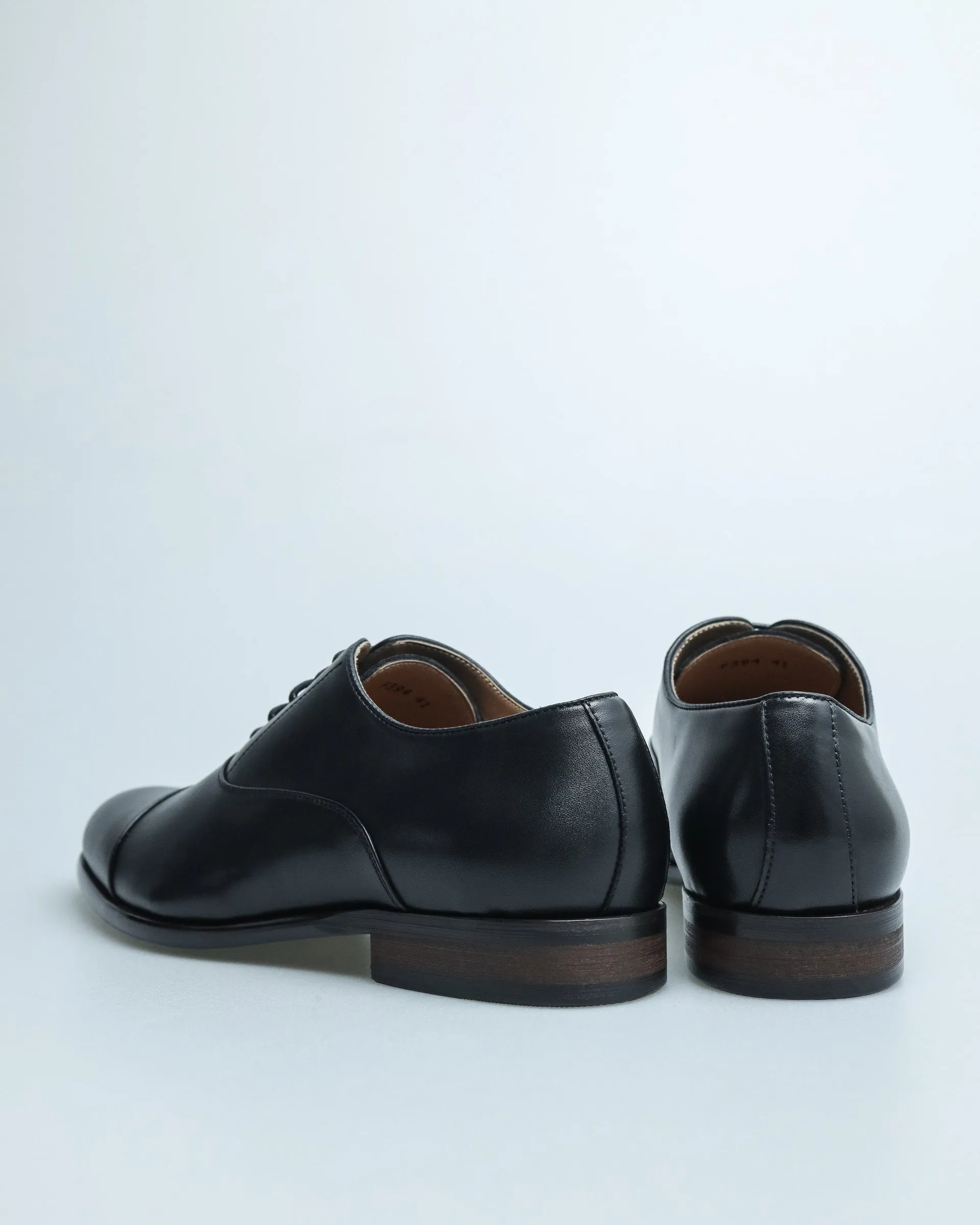 Tomaz F394 Men's Cap Toe Oxford (Black)